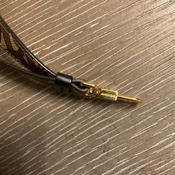 Burberry Lanyard, Lobster Clasp Closure, Monogram Pattern - Picture 4 of 4